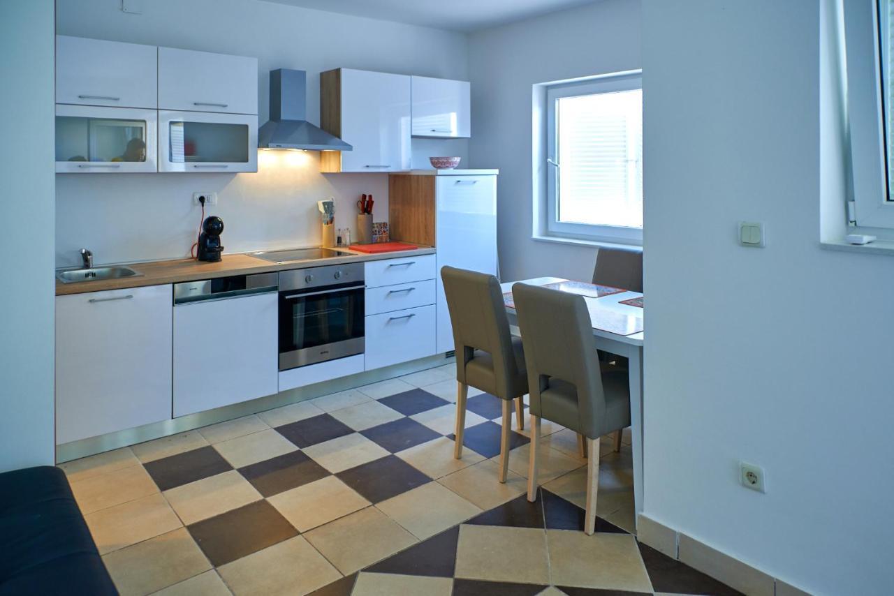 Cittanova Boutique Apartment Con Piscina Novigrad Istria Exterior foto